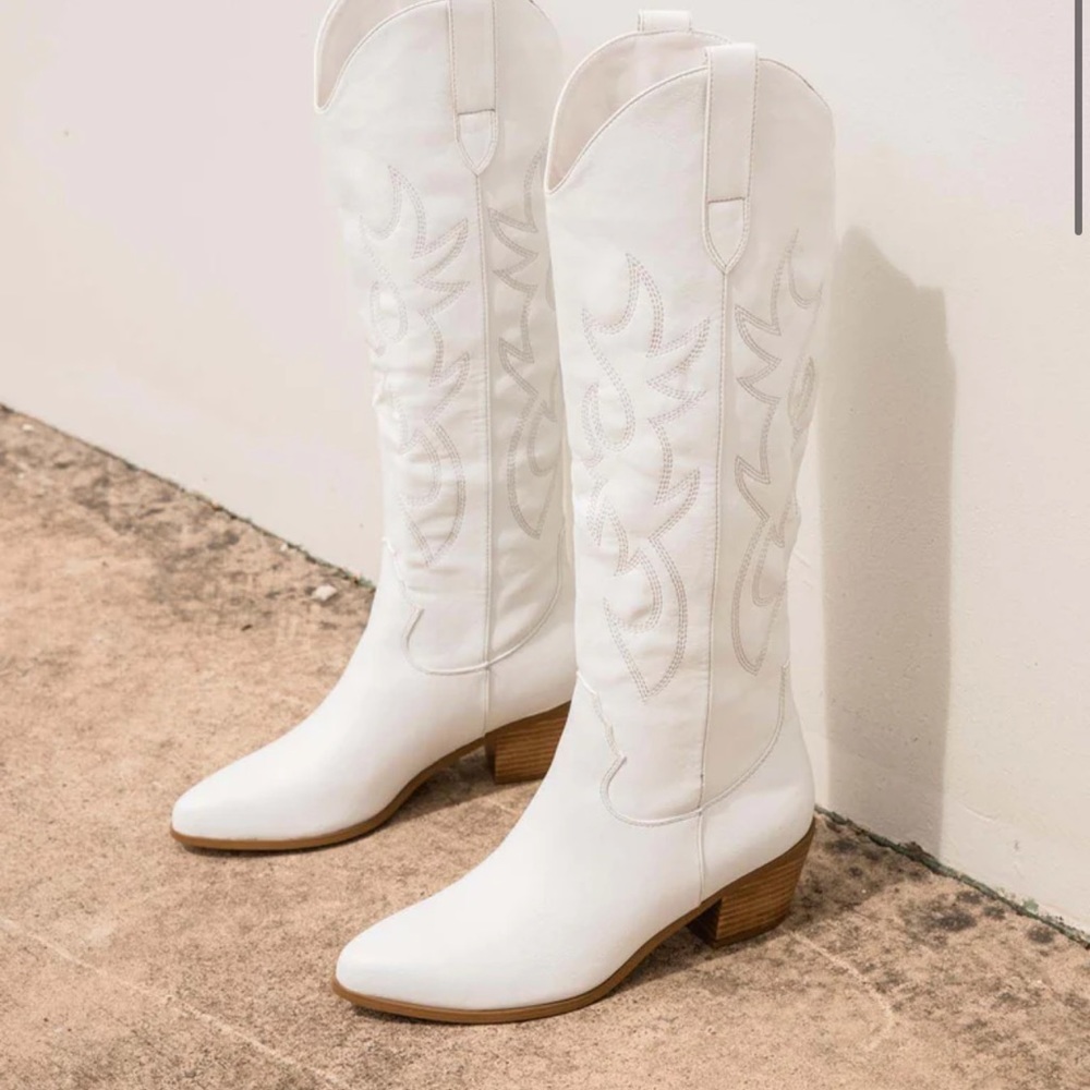 Princess Polly BILLINI URSON BOOTS WHITE